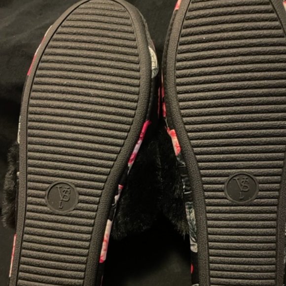 Victoria's Secret Floral Satin Slippers  faux fur trim. Size L  Black pink NWOT - Picture 12 of 12